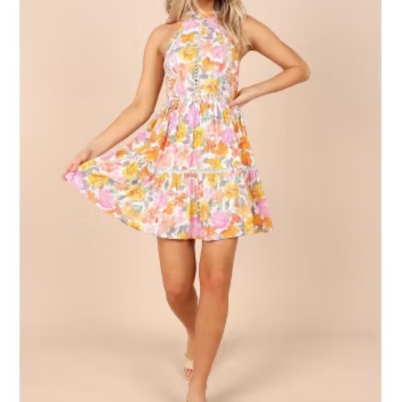 Petal & Pup Dress - Small - Open Back - Buttons at Neck - Lined - Picture 2 of 16